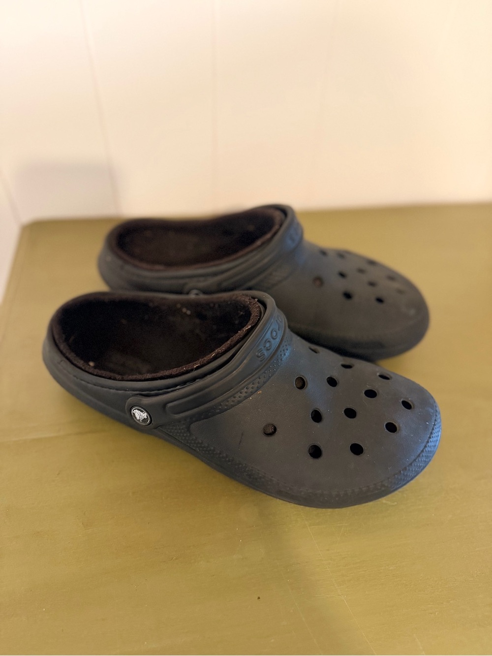 Crocs Classic Lined Clogs Black Fleece-Lined Adult Size M10/ W12